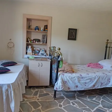 Aiolida * Karystos (Evia)
